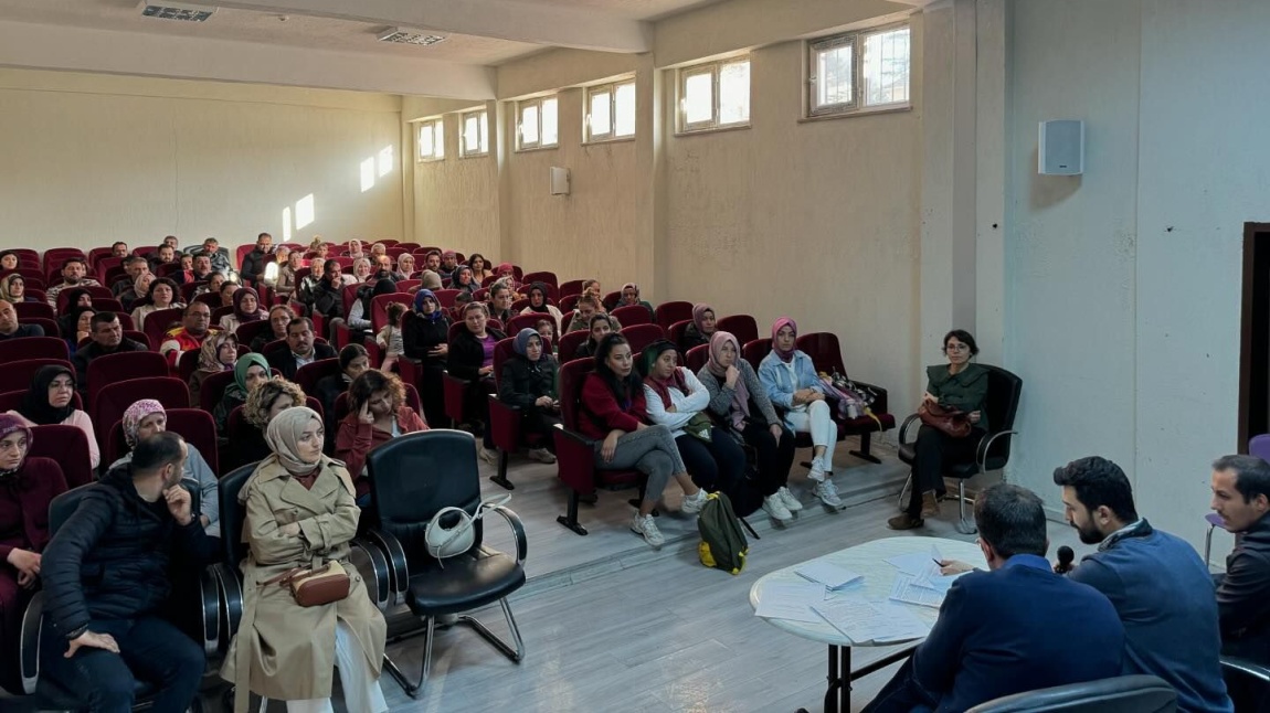 Okul- Aile Birliği Toplantısı Yapıldı