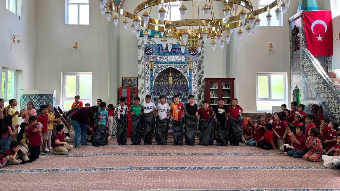 “Çedes Projesi” kapsamında Fatih Camii ziyaret edildi. 